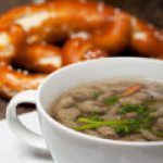 Leberspätzlesuppe_Fotolia_Bernd Jürgens